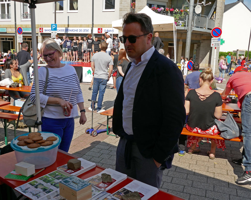 Premierminister Xavier Bettel an unserem Stand